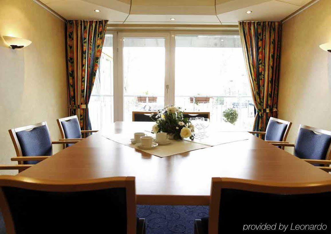 Western Residenzhotel 4*